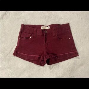 Women’s Maroon Shorts Size 5